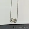 Versión Alta Collar con Hebilla de Ocho Caracteres Ferre Hebilla de Herradura para Mujer Lujo Ligero Oro de 18 Quilates Sentido Avanzado Regalo Versátil para Novia Mejor Amiga