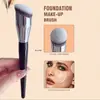 Mango de Madera Negro Cabeza Redonda Oblicua Brocha de Maquillaje Profesional Brocha para Base de Maquillaje Cerdas Densas Fibra Tricolor Cosméticos