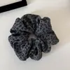 Gomas para el pelo simples y muy elásticas para mujer, aptas tanto para adultos como para niños, diseñadas para ser suaves con el cabello, y se pueden usar como accesorios para el cabello.