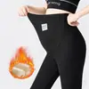 Leggings de maternidade plus size para emagrecer e usar como roupa externa, novo modelo 2026, não apertam durante a gravidez, calças quentes com forro de fleece, moda outono para gestantes