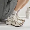 Zapatos de Malla Transpirable Versátiles New Balance Frescos para Correr de Primavera y Otoño para Mujer 2026 Nuevos Zapatos Deportivos Casuales Zapatos para Correr para Mujer