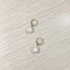 Pendientes de oro de 18 quilates con anilla en C y cierre de presión, estilo barroco, con gotas de agua y perlas de agua dulce, para mujer.
