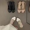 Primer Encuentro: Sandalias de estilo elegante, de tacón bajo y delicadas, para mujer, perfectas para la primavera y el verano de 2026, e ideales para combinar con vestidos.