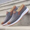 Sapatos de pano de Pequim antigos de primavera sapatos de lona respiráveis masculinos slip-on antiderrapantes resistentes ao desgaste sapatos de trabalho sola de tendão sapatos casuais