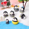 Muñeca Familia de Pingüinos Lindos de Playa de Verano Adornos de Resina de Moda Decoración de Escritorio de Coche DIY Accesorios de Gashapon
