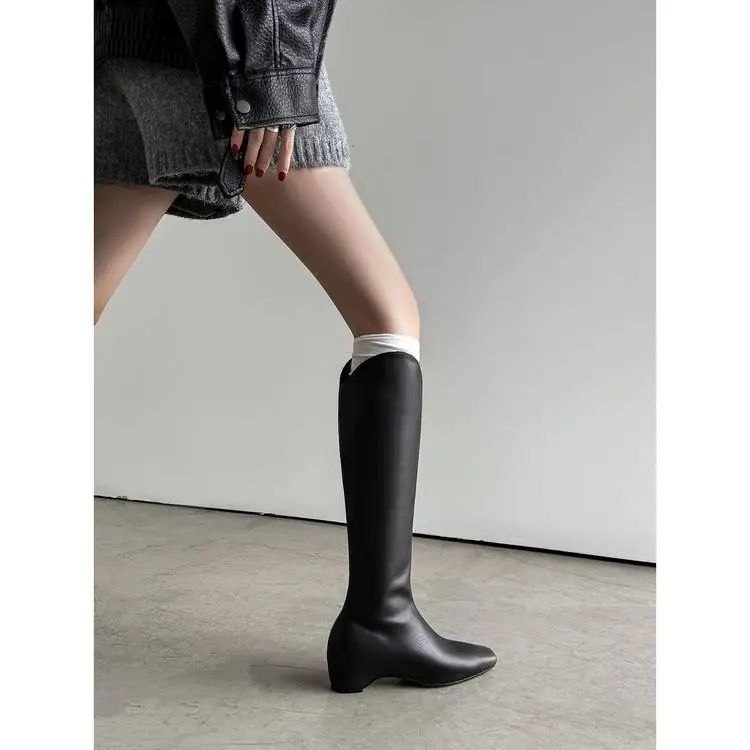 20250913625816037_750.jpg?imageslim