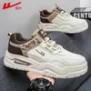 Zapatillas para hombre Huili 2026 otoño nuevo de moda cómodas de cuero zapatos casuales para estudiantes versátiles ligeros zapatos de suela blanda