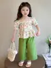 Conjunto de Verão para Meninas 2026 Novo Estilo Casual Conjunto de Duas Peças para Bebês, Roupa de Verão Infantil Fina, Fashion e Estilosa