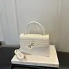 Bolso de Hombro Nuevo, Moderno y Sencillo Otoño 2026, Bolso Cuadrado Pequeño con Patrón Ondulado, Bolso de Mano y Bolso Cruzado Estilo Coreano para Viajes