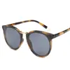 Nuevas Gafas de Sol 2025 para Mujer Versión Coreana Gafas de Sol Ovaladas Retro Más Fáciles de Combinar Gafas de Sol Estilo Estrella Celebridad Espejos Fabricante Venta al por Mayor