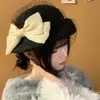 Boina de Lana con Malla y Lazo Estilo Hepburn Francés para Mujer Otoño e Invierno Retro Elegante Sombrero Rizado Sombrero de Hija