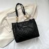 Bolsa transfronteiriça de grande capacidade feminina 2024 nova moda linha de bordado bolsa de ombro para o trabalho bolsa tote texturizada linha de bordado xadrez