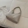 Bolsa de ombro minimalista retrô de cor sólida única, alta moda, bolsa tote de grande capacidade para trabalho e deslocamento, bolsa de axila para mulheres
