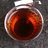 Venta al por mayor Té Pu'er Zhangxiang Pueblo Pavo Montaña profunda árbol viejo 357G Pastel de té Pu'er cocido