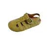 Sandálias Retro com Sola Grossa e Biqueira Fechada Femininas Verão Uso Externo 2026 Novas Versáteis Sapatos Romanos de Praia Femininos para Combinar com Saias Sapatos de Porco