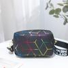 Bolsas femininas com estampa geométrica colorida de radiação, nova tendência de moda 2023, alça de ombro com letra, bolsa para câmera
