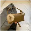 Bolso de Mano de Nicho Estilo Coreano para Mujer 2025 Nuevo Modelo de Invierno Bolso de Hombro de Moda de Gama Alta Bolso Cruzado Versátil para el Trabajo