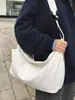 Bolsa Transversal Grande Capacidade Estilo Dumpling, Bolsa de Ombro de Alta Qualidade Novo Estilo, Bolsa Versátil de Verão para Estudantes Universitários e Pessoas que se Deslocam, Bolsa Feminina