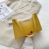 Bolso pequeño retro de comercio exterior 2022 nuevo bolso de mujer bolso de hombro de moda textura de celebridad de internet patrón de piedra bolso cruzado para debajo del brazo