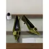 2026 Nova Moda Outono Europeia e Americana Sapatos Scarpin Femininos de Salto Médio Baixo com Saltos Finos e Biqueiras Pontudas para Estilo de Trabalho