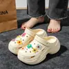 Zapatos Crocs para Quirófano de Mujer Verano Exterior Antideslizantes Resistentes al Olor Suela Suave 2026 Nuevos Soporte de Arco Cómodos Zapatos Cerrados