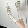 Sapatos de Laço com Pérolas para Meninas da Primavera e Verão 2025 Bico Redondo Salto Médio Boca Rasa com Cheongsam da Dinastia Han Sapatos Mary Jane Femininos
