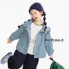 Ropa infantil Nuomi Wanzi, chaqueta cortavientos con capucha para niñas, estilo otoño, chaqueta resistente al viento de color liso, top versátil para exteriores