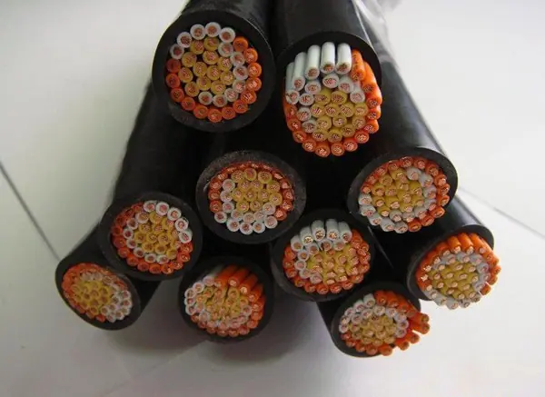 采煤机橡套电缆1.jpg