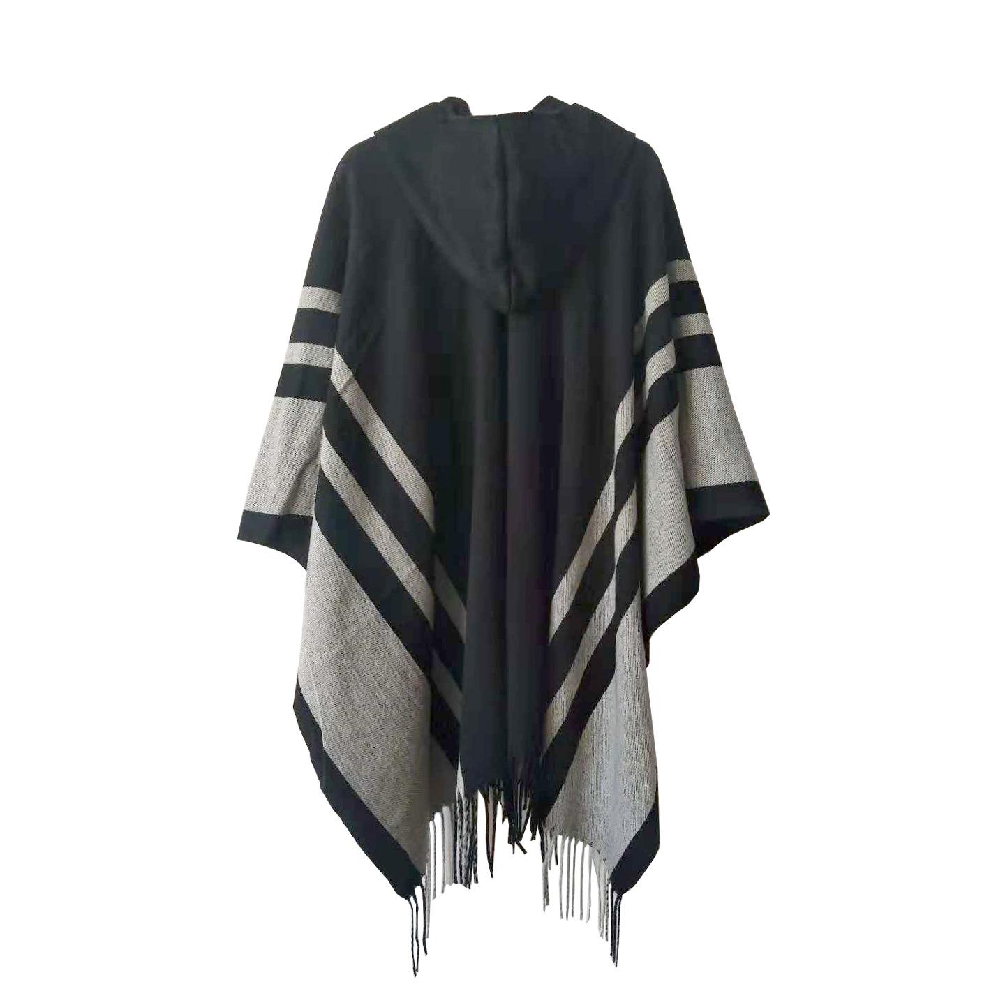 流苏披肩黑色背面 拷贝