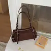 Bolsa Boston Retrô Estilosa Feminina 2026 Nova Bolsa de Ombro Único de Luxo Leve Bolsa Versátil para o Dia a Dia