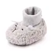 Zapatos de algodón de invierno para bebé, zapatos cálidos que no se caen, zapatos de cordero para bebé, zapatos forrados de vellón, suelas suaves, zapatos para niños pequeños de 0 a 1 año, 2282