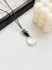 Cadena para Suéter Otoño e Invierno Cordón de Cuero Negro Colgante de Bolso Simple Lujo Ligero Nicho de Alta Gama Versátil Accesorio Largo Regalo para Mejor Amiga