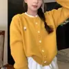 Cárdigan de punto coreano dulce para otoño e invierno, nuevo, cuello redondo, con diseño de flor de hongo, suave, rejuvenecedor, con efecto adelgazante y suéter versátil de color liso