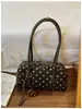 Bolsa de almofada de bolinhas de alta qualidade e estilosa para mulheres, nova bolsa de boliche retrô de nicho, bolsa de ombro sob o braço, moderna