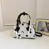 Bolso Nuevo de Lunares Verano 2026, Bolso de Hombro Dulce de Nicho para Chica, Bolso de Bowling Moderno y a la Moda