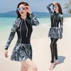 Traje de buceo Corea del Sur mujer manga larga traje de baño medusa dividido protección solar adelgazante traje de snorkel traje de baño
