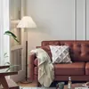 Luminária de Chão de Noz Nórdica com Decoração Plissada, Luminária de Sala de Estar Estilo Americano em Latão, Luminária de Homestay Retro Vintage de Luxo Leve