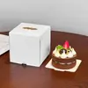 Caixa de Embalagem para Bolo de Sobremesa Estampada a Quente em Ouro Branco Rolo de Toalha Caixa para Mousse Sobremesa Confeitaria Impressão Comercial Logo