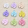 Aleación Crisantemo Margarita Pequeña Pulsera Pintada de Colores Materiales para Cadena de Teléfono DIY Cuentas Sueltas Accesorios Colgantes Accesorios de Joyería