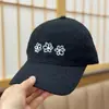 Boné de Baseball Bordado Floral Tridimensional de Alta Qualidade com Circunferência da Cabeça Grande, Efeito Emagrecimento Facial, Aba Larga Profunda, Proteção Solar, Boné Trendy Duckbill