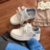 Zapatos Deportivos Blancos Casuales Ligeros de Suela Gruesa Estilo Coreano Nuevo para Mujer, Primavera y Otoño 2026, Zapatos de Skate Versátiles Únicos Transpirables