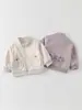 Chaqueta Versátil de Primavera para Bebés y Niños Pequeños 2026 Nuevo Estilo Chaqueta con Cremallera de Dibujos Animados para Niños Ropa de Principios de Primavera Categoría a