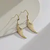 Pendientes Colgantes de Alas de Ángel Retro de Comercio Exterior Transfronterizo Pendientes Cortados de Acero Inoxidable Versátiles de Personalidad para Mujer Listos para la Venta