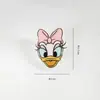 Broche de Pelúcia com Estampa de Desenho Animado Boneca Acessórios DIY para Crianças Chapéu Cachecol Grampo de Cabelo Pingente Pingente Acessórios de Boneca
