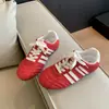 Zapatos de entrenamiento alemanes de suela gruesa para mujer, nuevo estilo de moda de otoño, zapatillas blancas de suela blanda, zapatos casuales para correr, zapatos atléticos y zapatos de vestir.