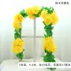 El ramo de flores para el Festival Qingming Flores de crisantemo para el culto a los antepasados Flores para barrer tumbas Suministros para lápidas Flores de sacrificio Flores de seda Flores de plástico