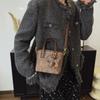 Bolsa de Hombro Nueva Invierno 2025 Hilo de Coser Tendencia Moda Bolso Tote con Cremallera Cruzado Bolso de Mujer Se Puede Usar como Bolso de Mano