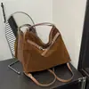Bolsa de Couro Camurça para Mulheres, Grande Capacidade, Nova Bolsa Tote Ombro Transversal Casual para o Outono e Inverno 2025, Mochila