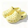 Qidashun Nuevos Accesorios para Zuecos de Dibujos Animados Charms para Zapatos DIY Zuecos Infantiles Zapatos de Jardín Sandalias Talla 30-35