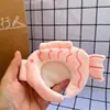 Ropa para Bebé 10cm Muñeco de Algodón Castor Peluche Muñeco Travesti con Capucha Colgante de Muñeco Oso Autocrítico Accesorios con Capucha